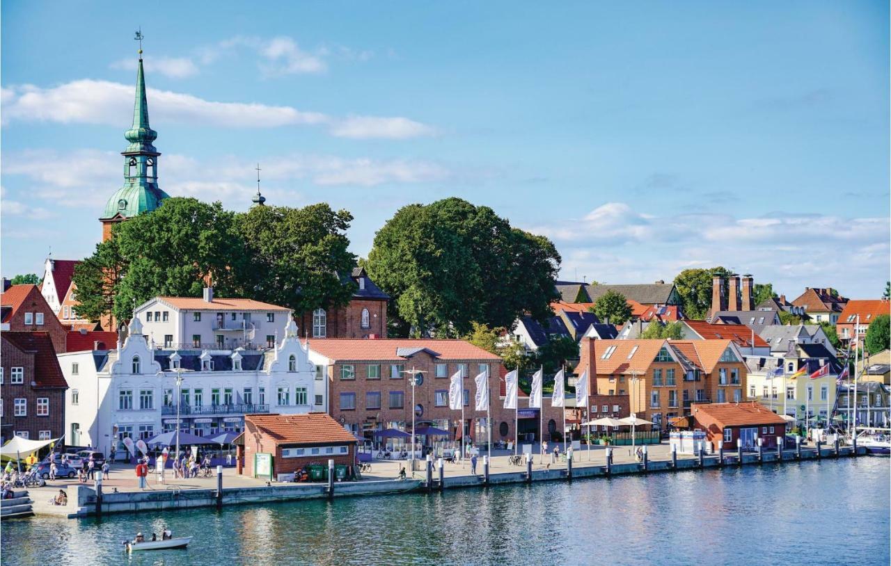 Beautiful Apartment In Kappeln With Kitchen エクステリア 写真